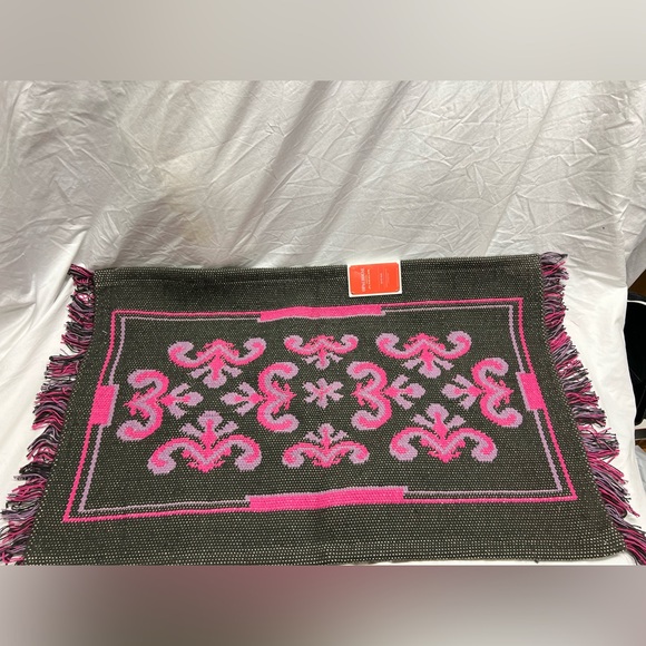 Bath rug - Picture 2 of 9